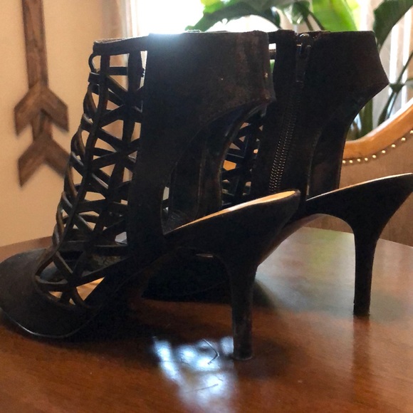 SOLD - Picture 4 of 6